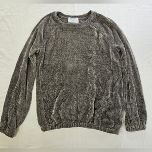 SALE! Girl's Old Navy Soft Grey Sweater (size 14)